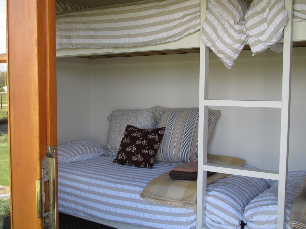 Behind The Bike Sheds Bed & Breakfast Waipiata ภายนอก รูปภาพ