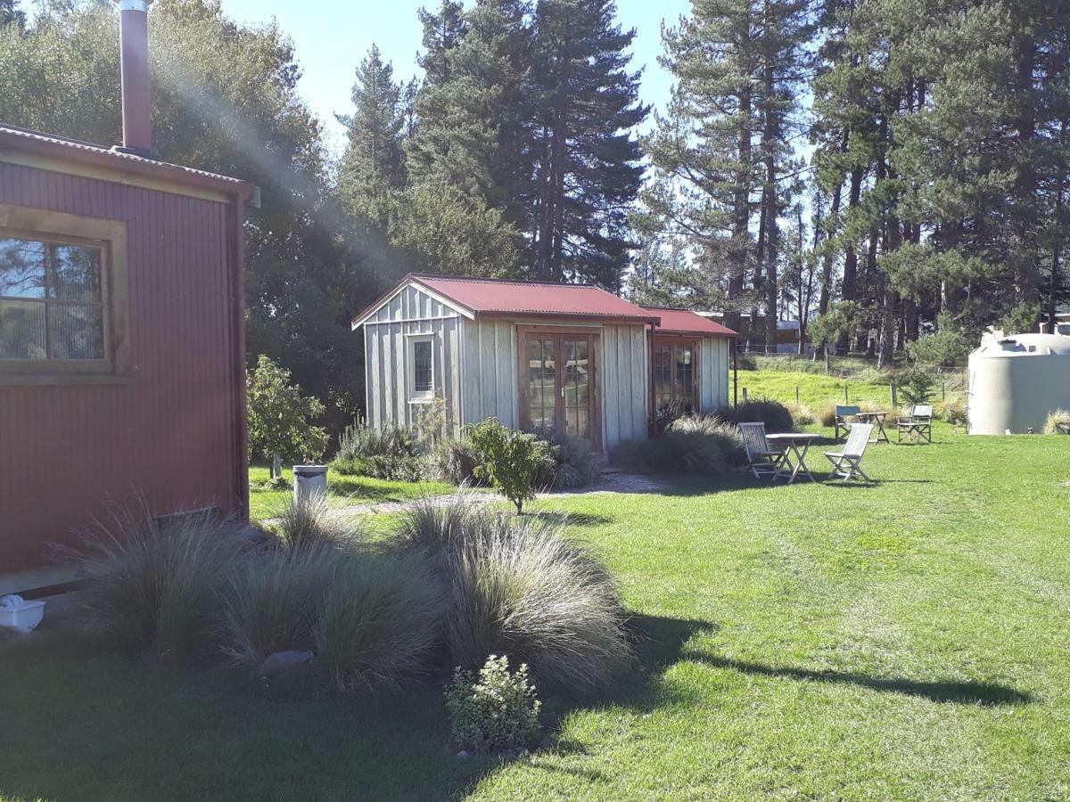 Behind The Bike Sheds Bed & Breakfast Waipiata ภายนอก รูปภาพ